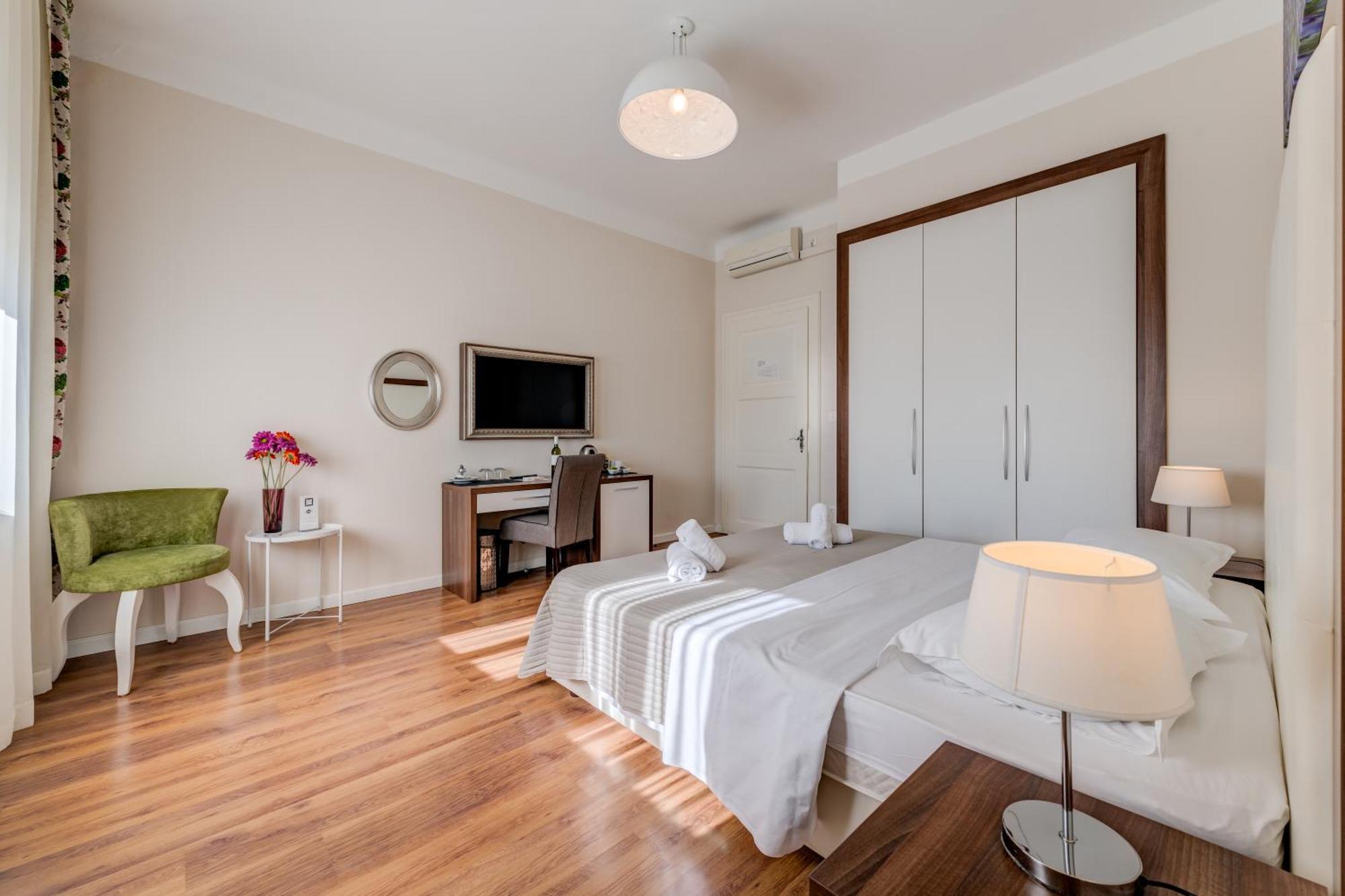 Bastion Luxury Rooms Σπλιτ Εξωτερικό φωτογραφία